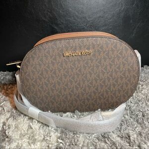 NWT Michael Kors Jet Set Logo Crossbody Bag